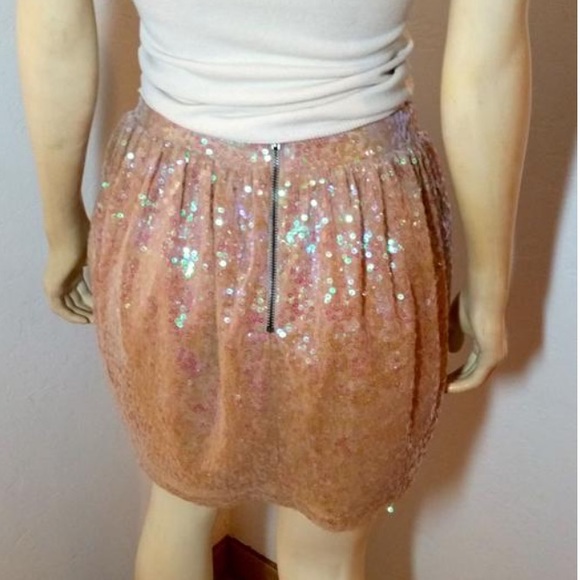 BCBGeneration Beige Iridescent Sequin Mini Skirt - Picture 8 of 10